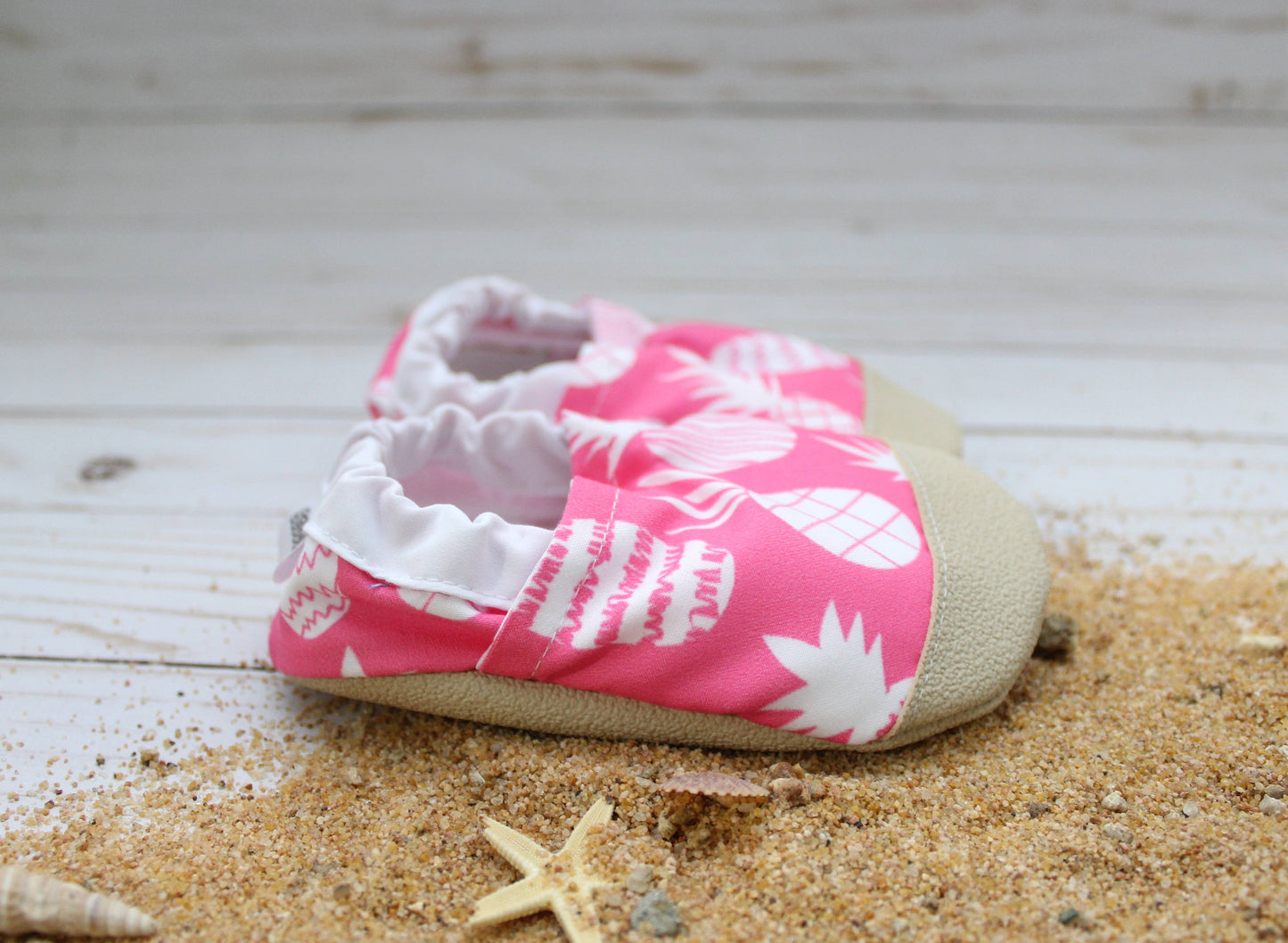 Water Shoes - Pink Pineapple