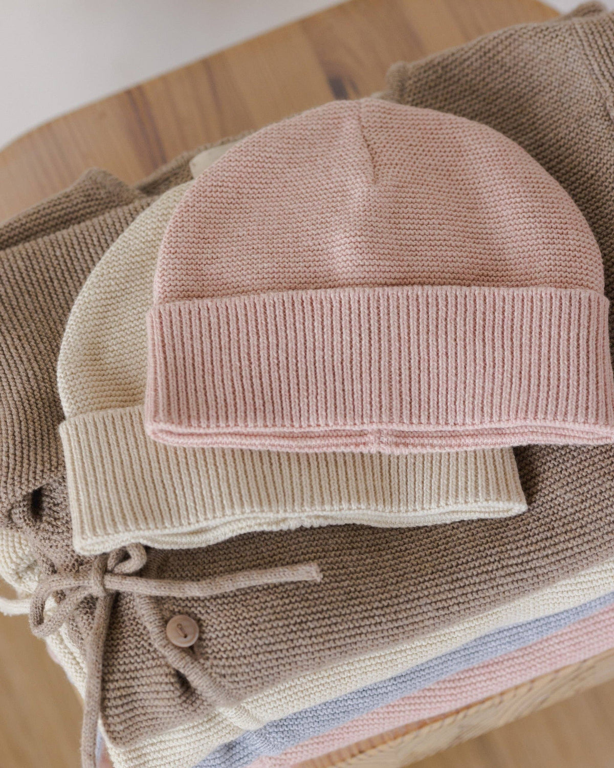 Beanie Heathered Rose