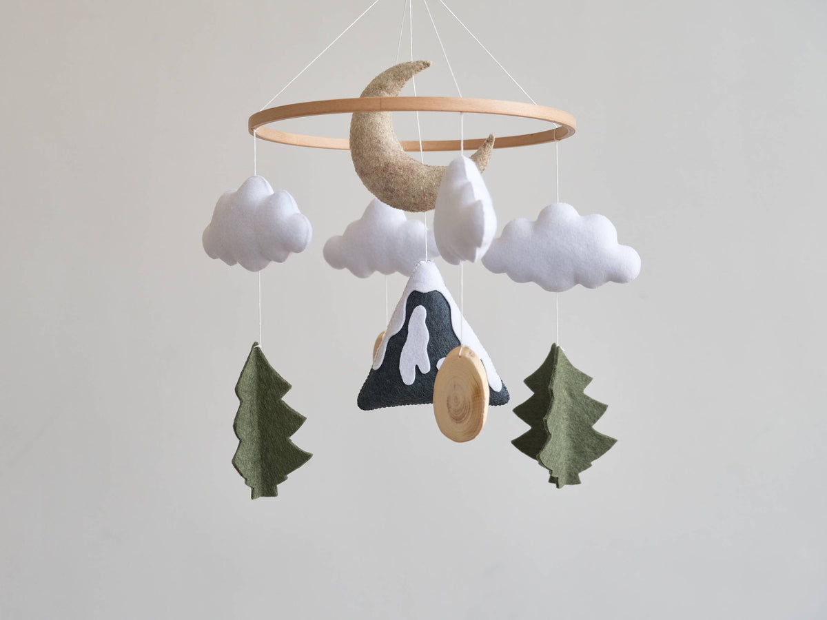 Baby mobile - Mountain nursery mobile - Baby crib mobile