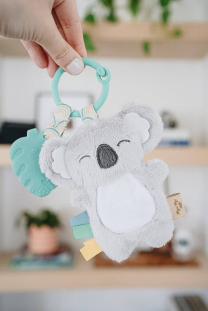 Itzy Pal™ Plush + Teether: Avocado