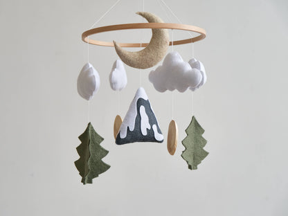 Baby mobile - Mountain nursery mobile - Baby crib mobile