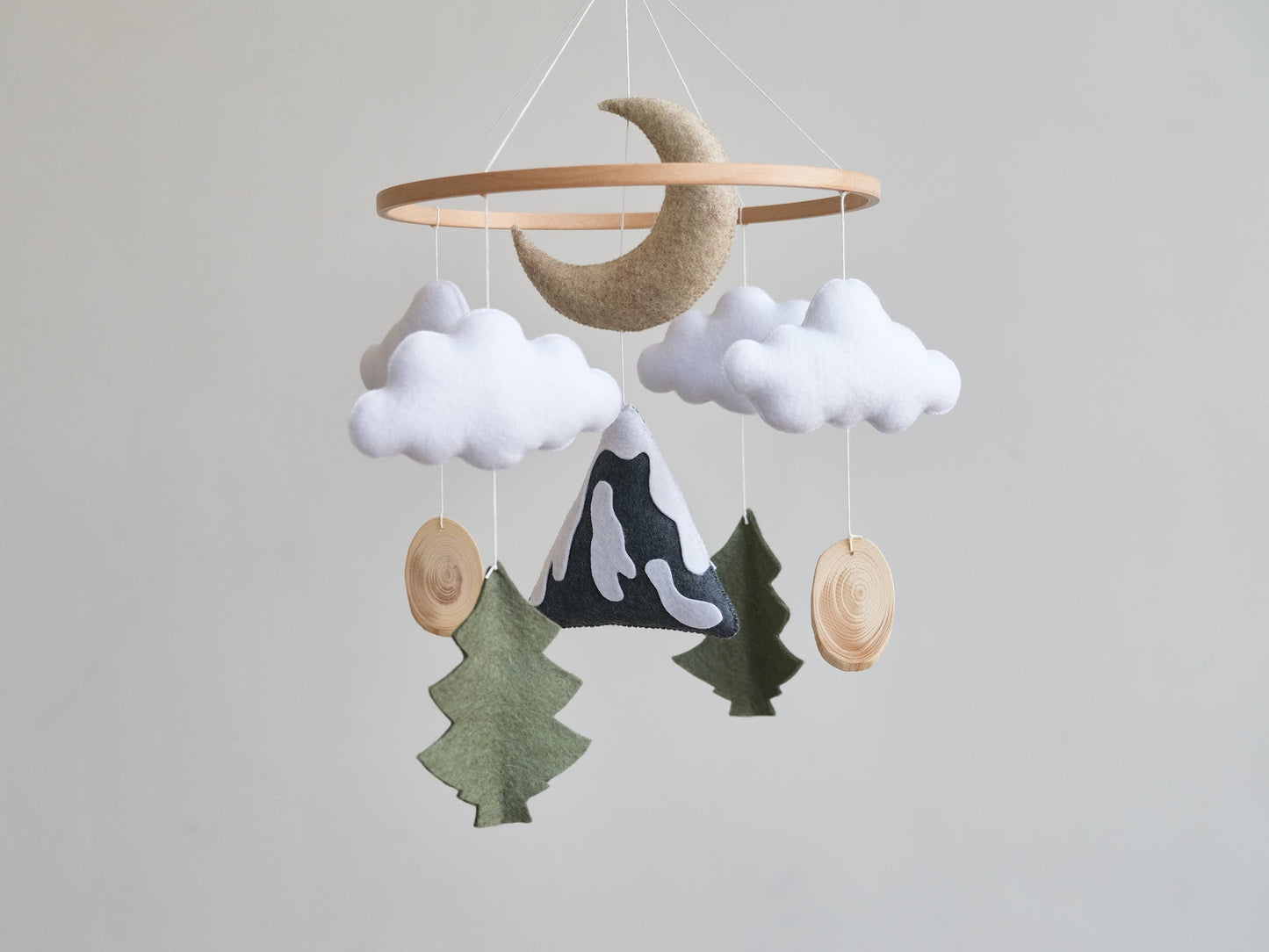 Baby mobile - Mountain nursery mobile - Baby crib mobile