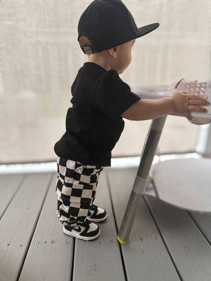 BLACK & WHITE CHECKERED | CARGO SWEATPANTS
