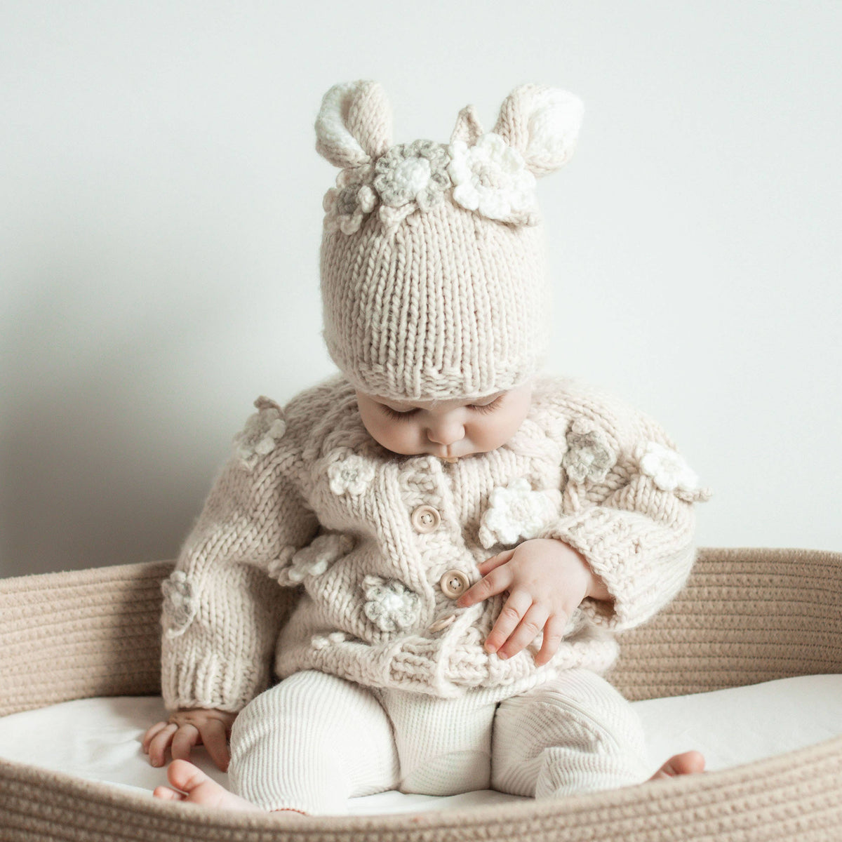 Knit Sweater Natural - Flowers