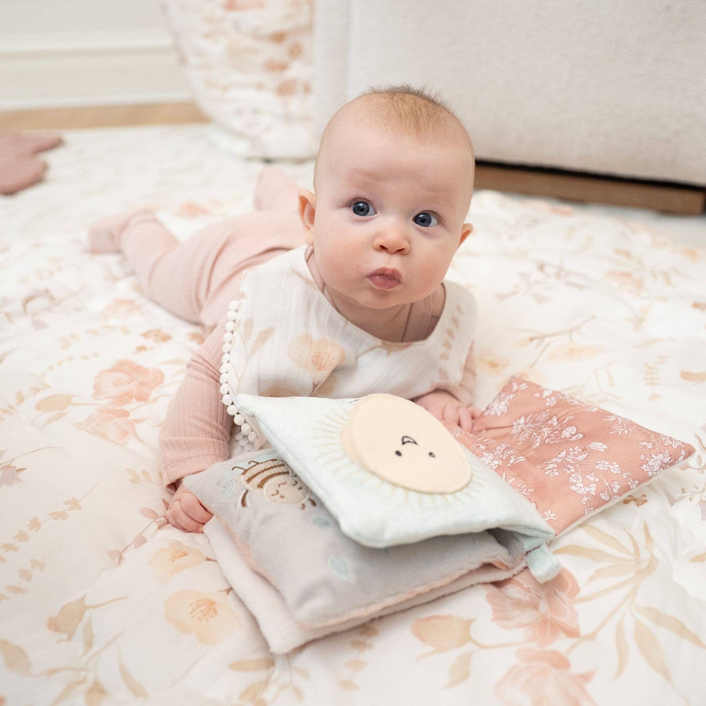 Muslin Bib Set - Violet