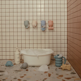 Pour And Play Bath Set