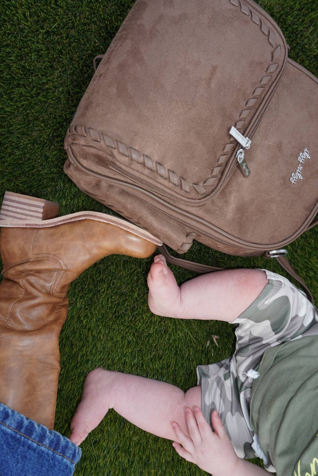 Aspen Mini Plus™ Diaper Bag