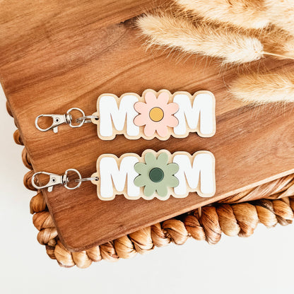 Mom 3D Daisy Keychain
