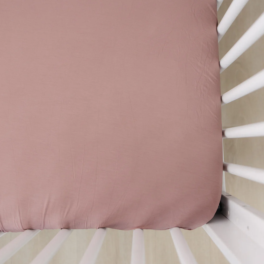 Mebie - Bamboo Crib Sheet